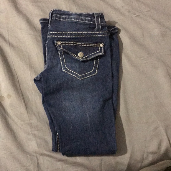 Blue jeans - Picture 3 of 3